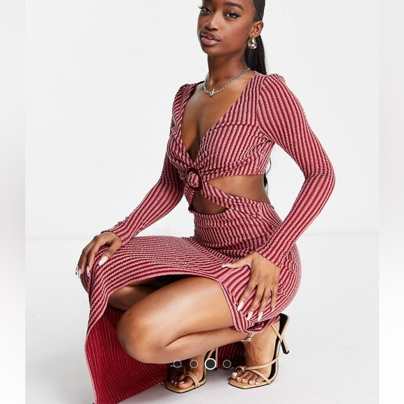 Long sleeve two toned maxi dress - Picture 3 of 8